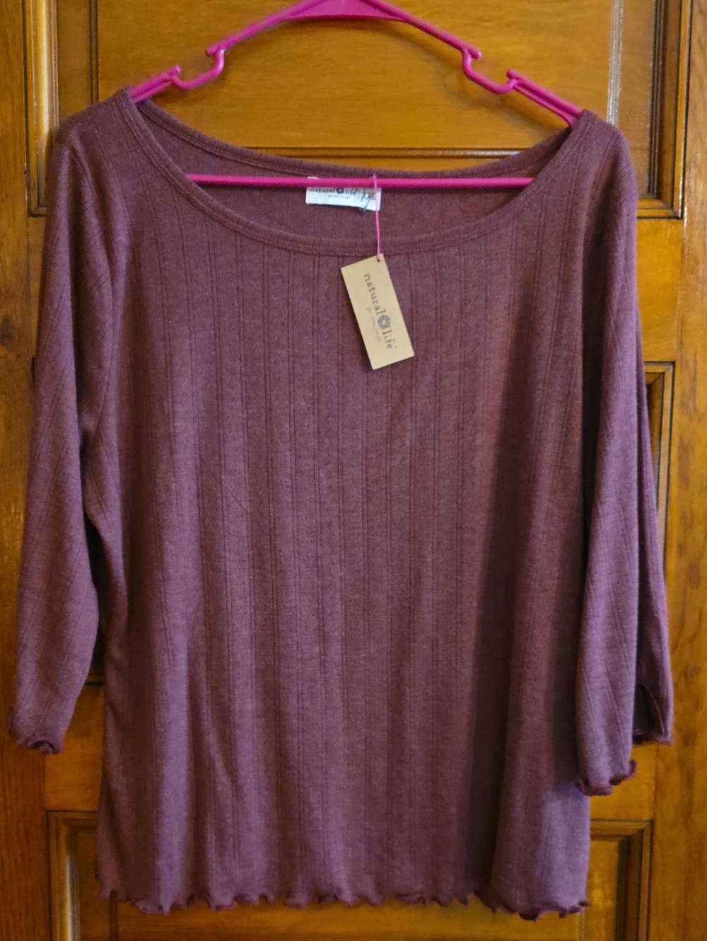 Natural Life 3/4 Sleeve Ribbed Scoop Neck Top in Berry Mauve